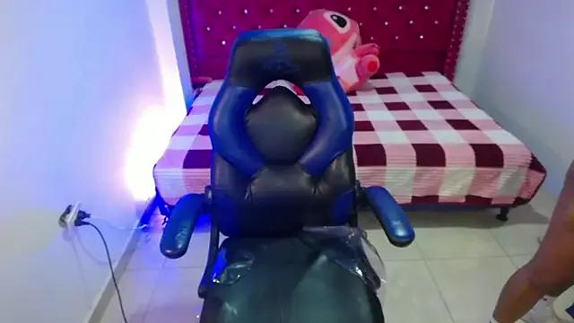 maddisson_m from StripChat