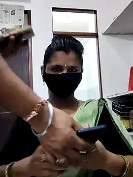 Naked Room mansi_rawat05 