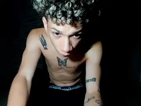 Naked Room mateodeamjo 