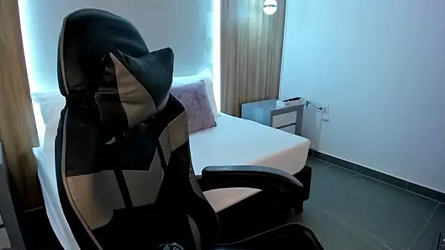 megara_x_ from StripChat