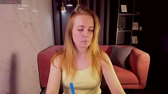 MeggySun from StripChat