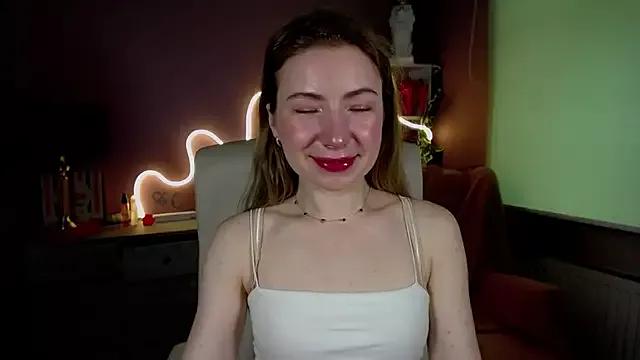 Naked Room Mia_Tasty 