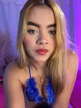 Miaa_rosses3 from StripChat