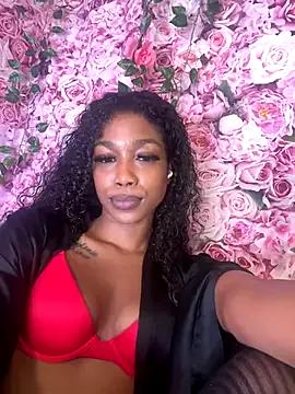 mismialove from StripChat