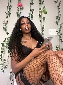 mismialove from StripChat