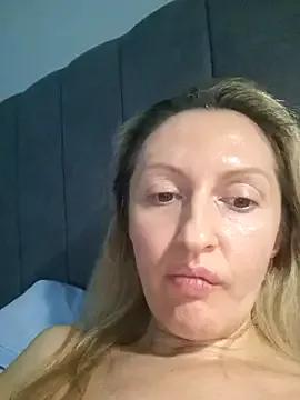 Miss____Mia_ from StripChat