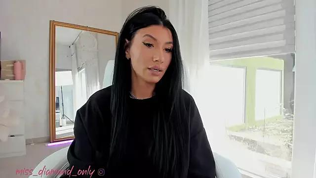 missdiamond_ from StripChat