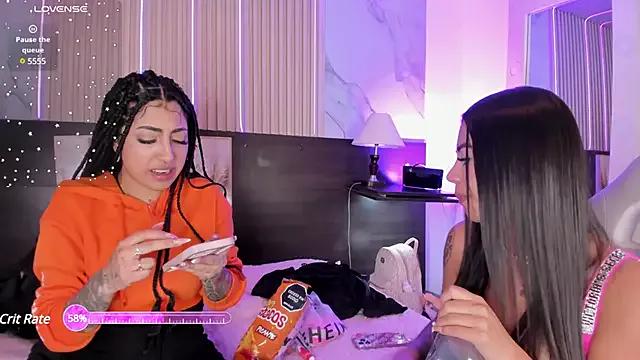 missnickeloo from StripChat