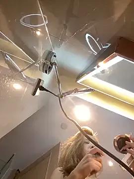 Naked Room miumiu-66 