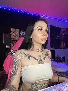Molly__Moon from StripChat