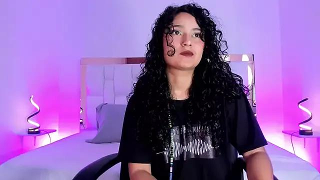 Molly_sweetlove from StripChat