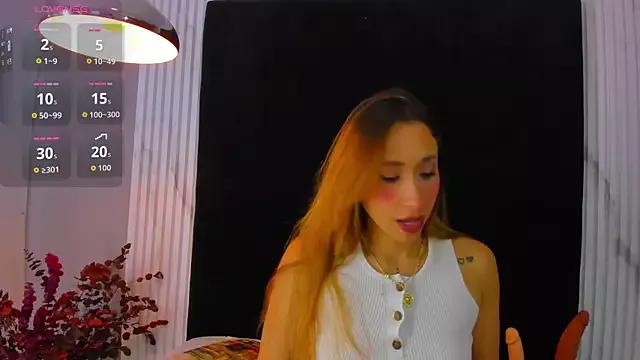 MONIK_FOX_CR from StripChat