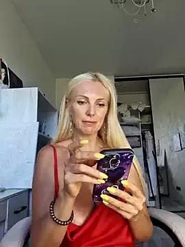 Monna from StripChat