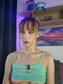 MoonedByEva from StripChat