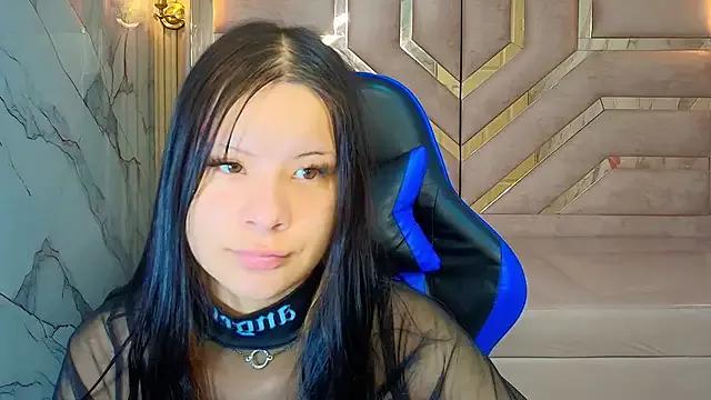 Nanncy_r_ from StripChat