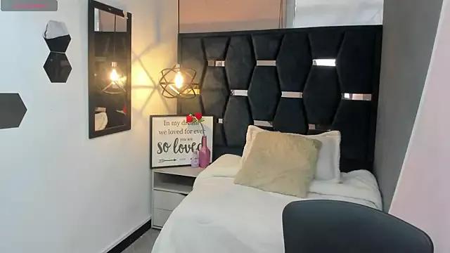 Natasha_rose__ from StripChat