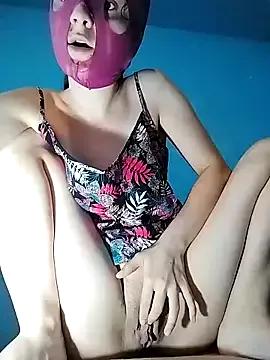 NatashaBud from StripChat is Freechat