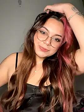 NatyOlson from StripChat