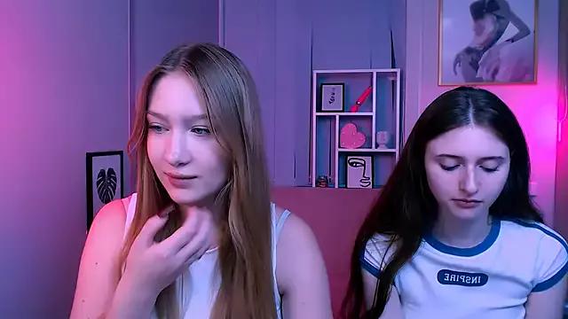 nekky_mouse from StripChat