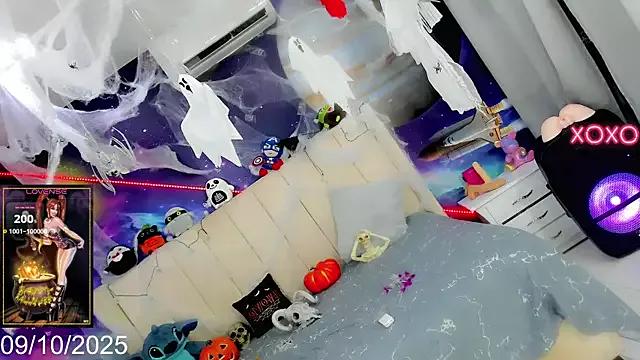 Nella_Dolls from StripChat