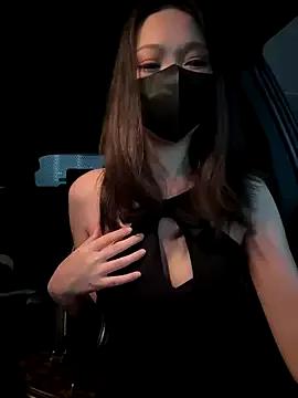 nideanbaby from StripChat