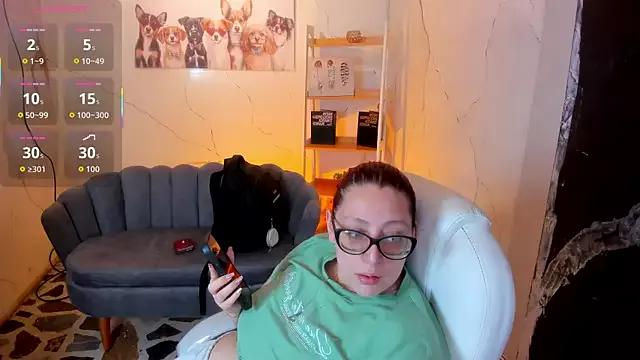 NiickyJones from StripChat