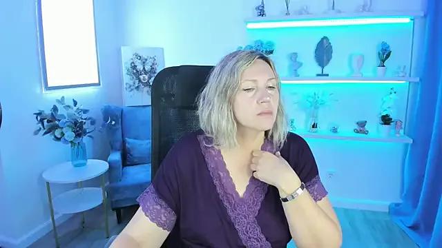 NinaStarle from StripChat