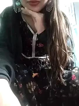Noor_Darliing from StripChat