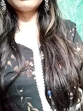 Noor_Darliing from StripChat