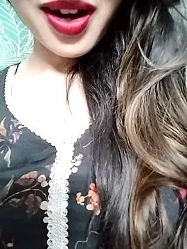 Noor_Darliing from StripChat
