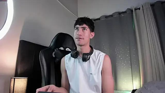NovaaWheler from StripChat