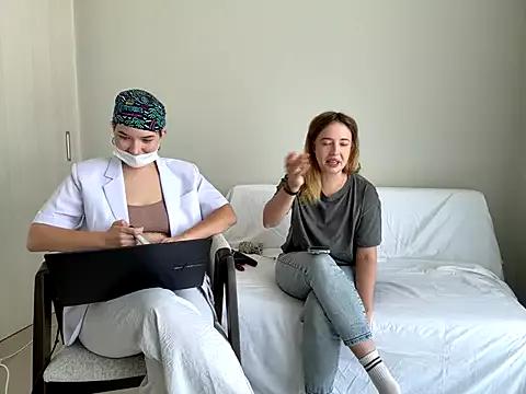 Naked Room Nura_n_Sarah 
