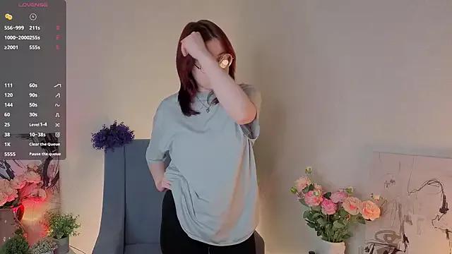 NyamNyamNyammm from StripChat