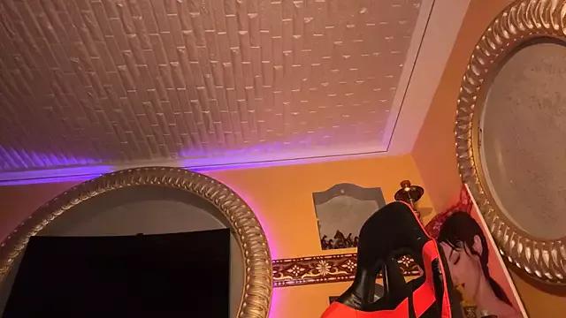 Naked Room ORLA86 