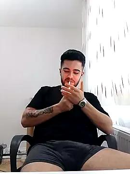 Ozi1910 from StripChat is Freechat