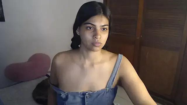 Pocahontas_Princess_ from StripChat is Freechat