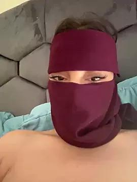 Rabroba89six from StripChat