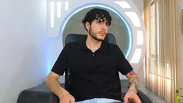 Rafael_Mendezz from StripChat