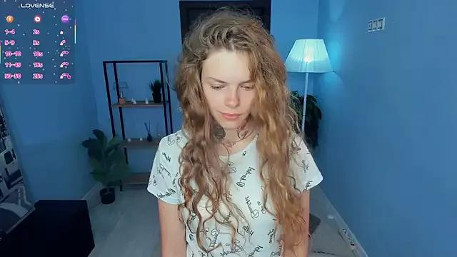RayaNenlia from StripChat