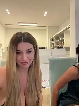 RoxxyDallas from StripChat is Freechat