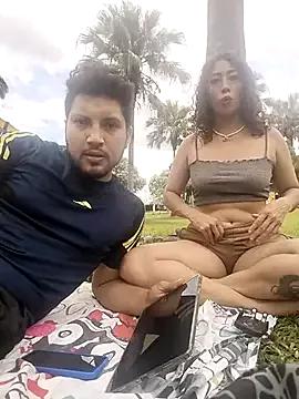 roxyrougee from StripChat