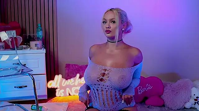 Naked Room SabrinaJade 