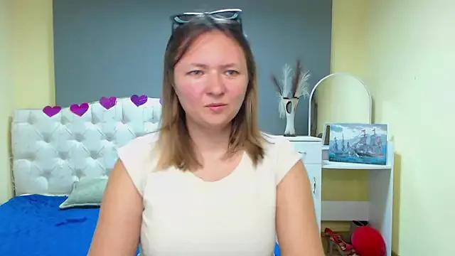 SallyVerda from StripChat