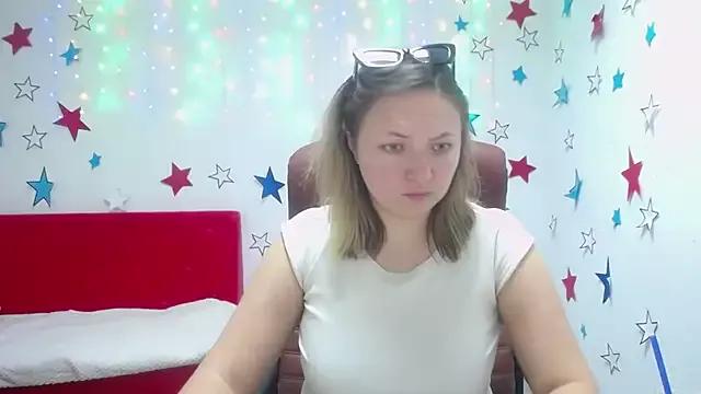 SallyVerda from StripChat