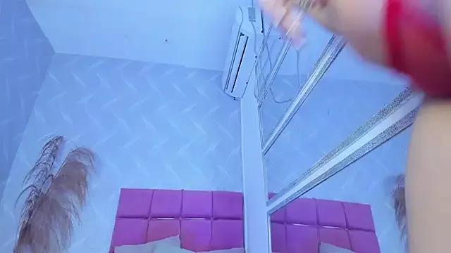 Naked Room sandy_rivas 