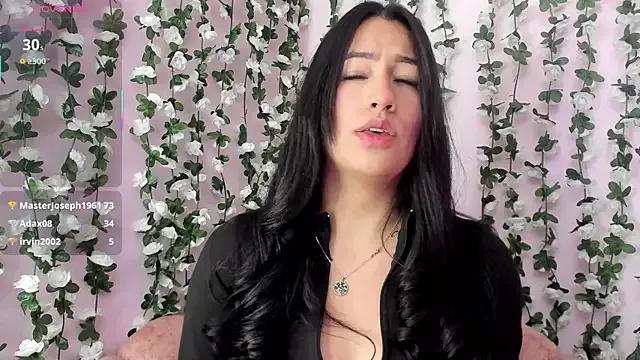 Sara_Kurt from StripChat