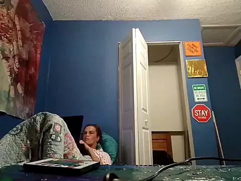sarahkat86 from StripChat
