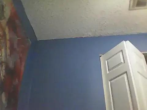 sarahkat86 from StripChat