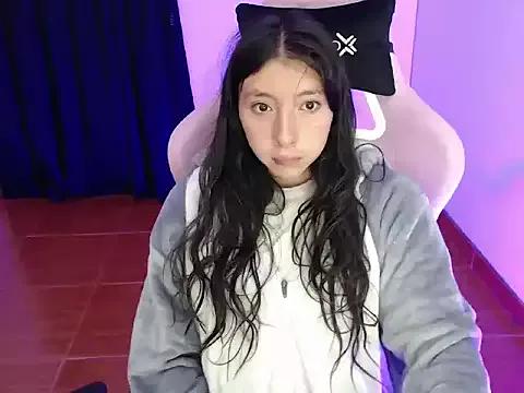 ScarlettShirahoshi from StripChat