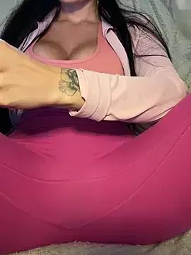 SECRETSLUT-UK from StripChat is Freechat